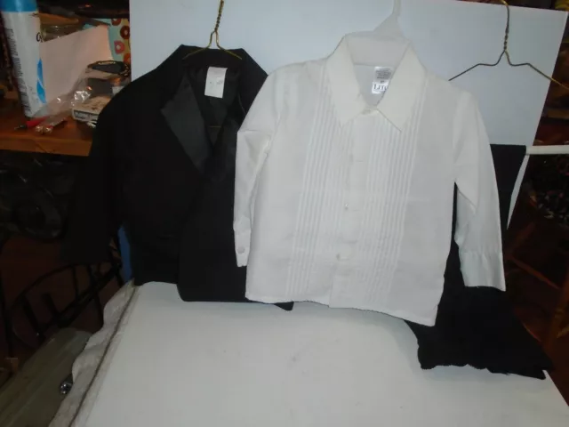 Boys Formal Tuxedo Suit 4 Pieces Set Set Wedding Party Toddler Size 2T