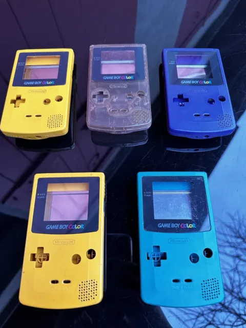 LOT DE COQUE Game Boy Color Vide D'origine + Quelques Accessoires
