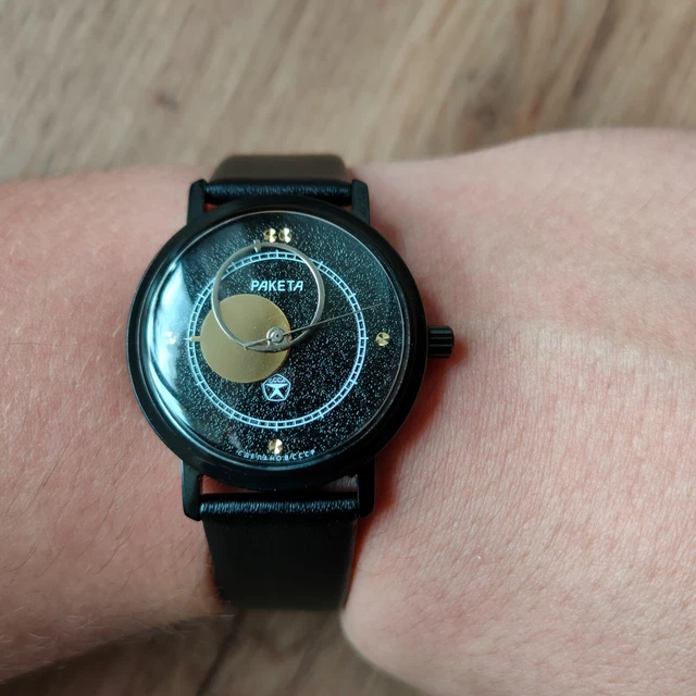 Montre Vintage Soviétique Raketa Copernicus (Kopernik) - Bleu Profond - Mécanique Manuelle - 40 Mm - Révisée