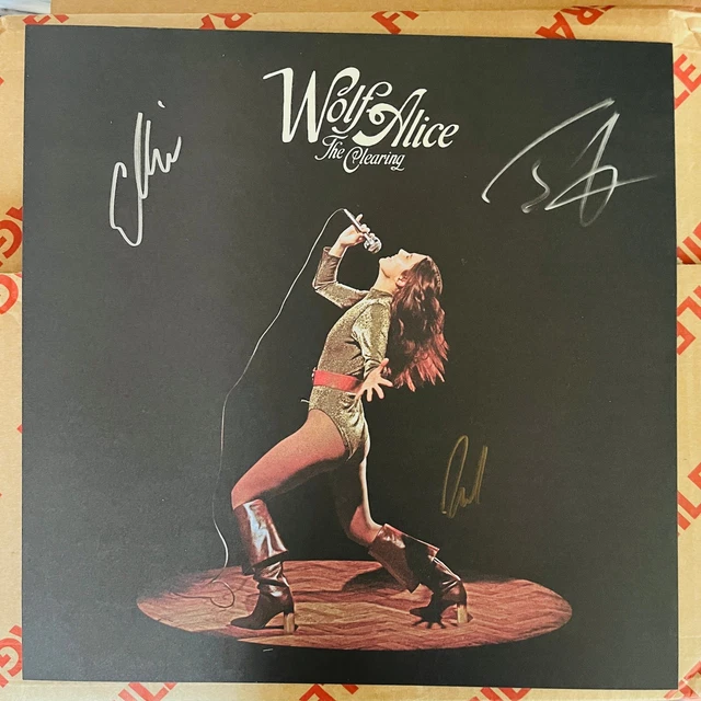 WOLF ALICE THE Clearing LP PERSONALLY SIGNED Vinyl LP Autographed