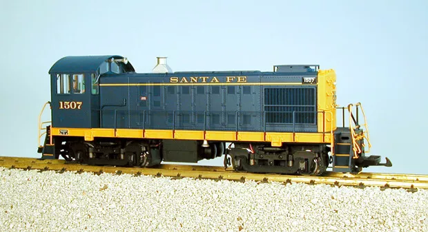 Neu Spur G USA TRAINS S4 Santa Fe, kräftig, mit Rauch & LEDlicht R22551