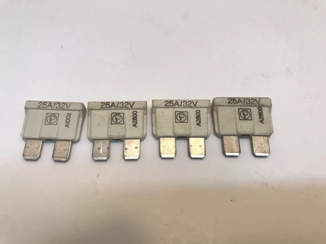 BMW FUSE FUSES Blue 15 Amp Set of 4 Medium OEM E30 E36 E39 E46 E53