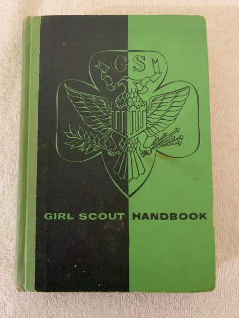 Vintage 1950s Girl Scout Handbook Hardcover 11th Impression Nov 1956 Green Black