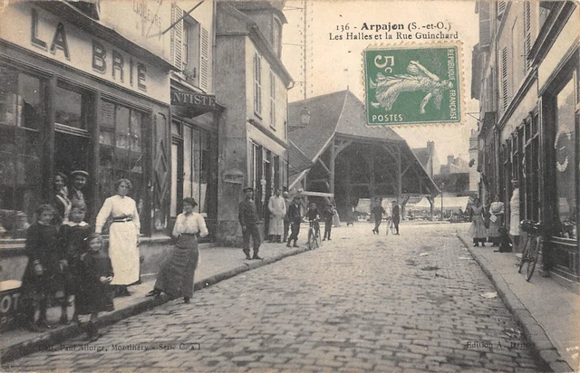 Cpa 91 Arpajon / Les Halles / Rue Guinchard / Magasin La Brie