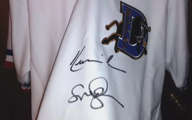 BULL DURHAM Autographed Jersey Kevin Costner Susan Sarandon Size L Beckett