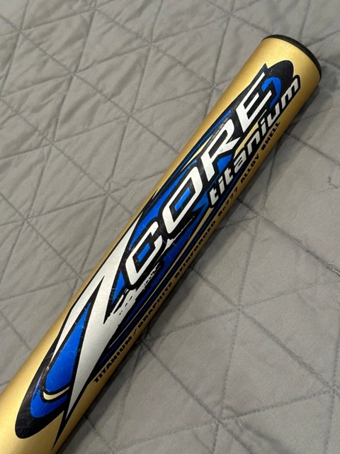 Easton Z-Core 32/20 (-12) Softball Bat Model S270-2B SC777 Titanium Alloy