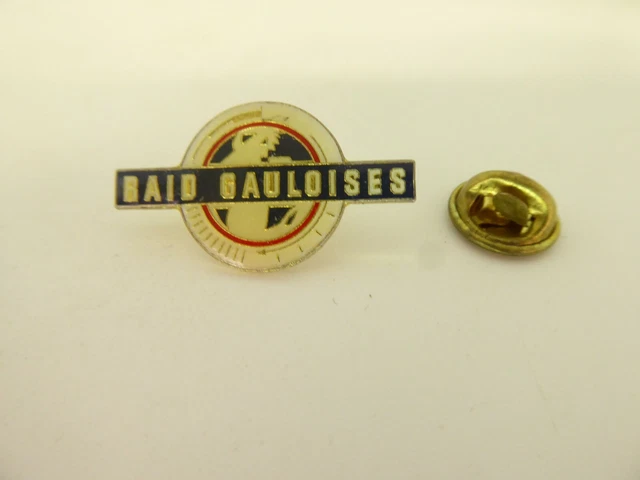Pin's RALLYE RAID PARIS DAKAR 1991 – TOTAL TOUAREG BLANC, ZAMAC, édition Limitée