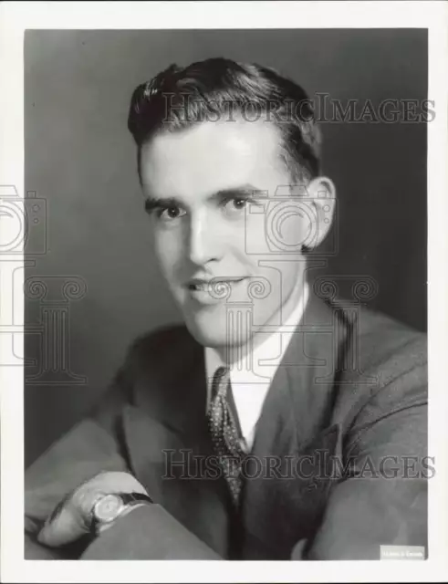 1941 Press Photo Vice President's son, Robert B. Wallace is Army draftee