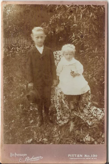 CAB photo Niedliche kleine Kinder - Pitten 1900er