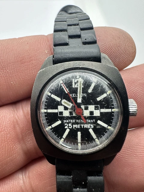 Montre Bracelet Homme Kelton étanche 25m à Réparer - Modèle F901, Cadran Gris, Occasion