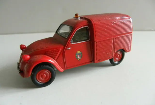 1/43 CITROEN Citroën 2CV camionnette pompiers 1951 sans boite