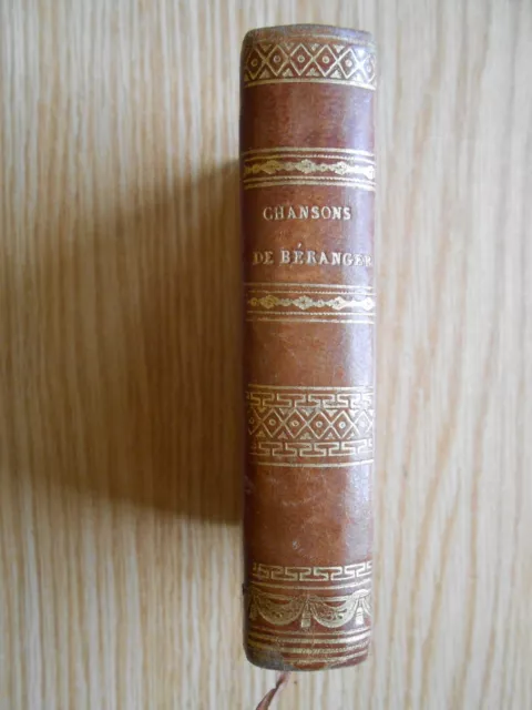 Chansons de P J de Béranger précédés d'une essai sur les poésies par Tissot 1830