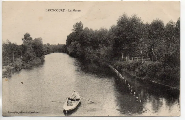 LARZICOURT - Marne - CPA 51 - Ballade en barque sur la Marne -