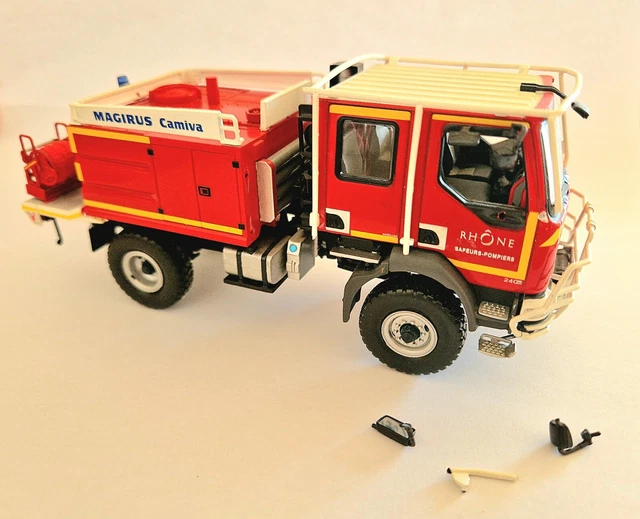 Miniature Norev Code 3 - Renault Midlum Sides Pompiers - 1/43 - Modifié