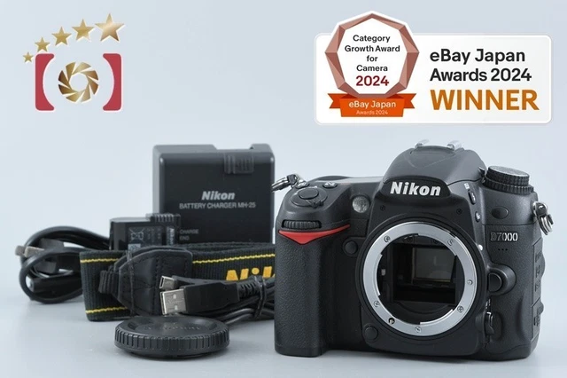 Nikon D7000 Camera Body Cover SHUTTER COUNT 5,653