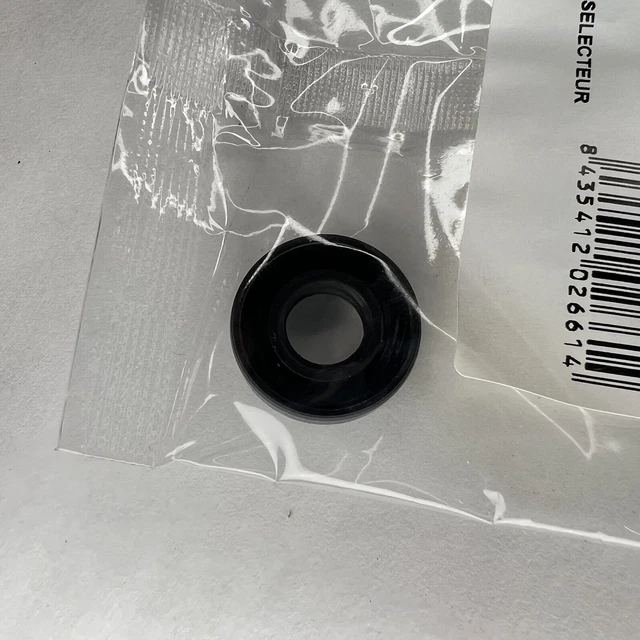 YAMAHA SHIFT SHAFT Lower Unit Gearcase Oil Seal Replaces 931060901400