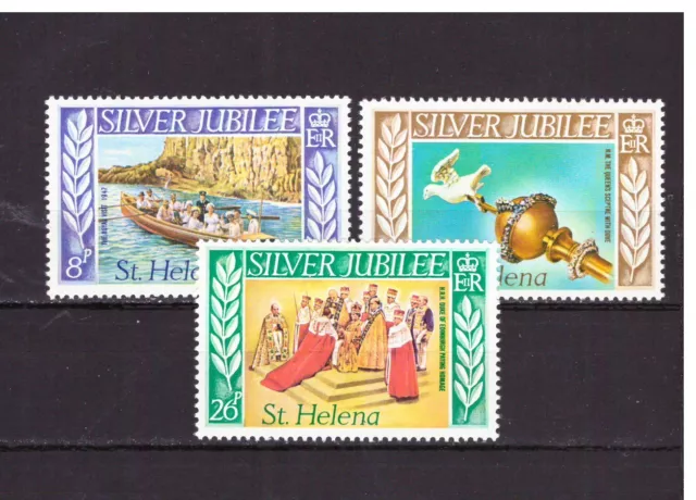FRANCOBOLLI Stamps Colonie Inglesi St. Helena 1977 Silver Jubilee MNH* &