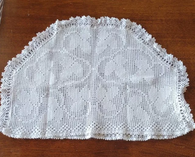 Vintage 1950's White Filet Crochet Ivy Grape Vine Tea Cosy Cozy Doily
