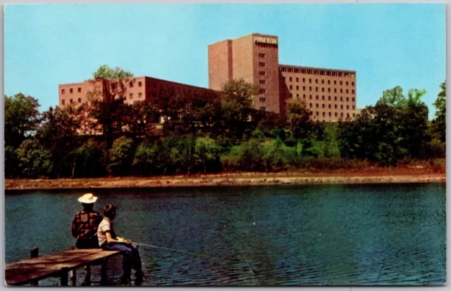 Postcard The Prudential Insurance Company Of America Minneapolis, Minnesota