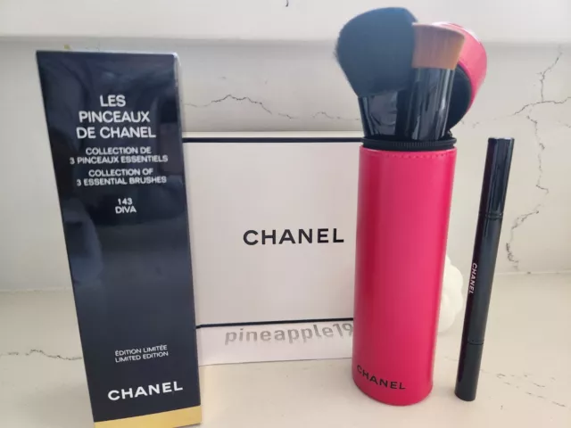 CHANEL LES PINCEAUX DE CHANEL Contouring Brush****Made in Japan****NIB*****