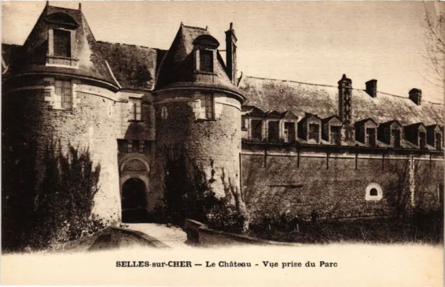 CPA AK SELLES-sur-CHER - Le Chateau - Vue prise du Parc (740944)