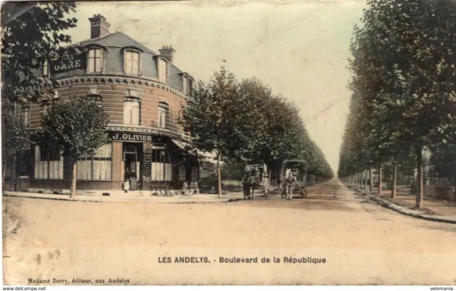 S3449 cpa 27 Les Andelys - Boulevard de la République