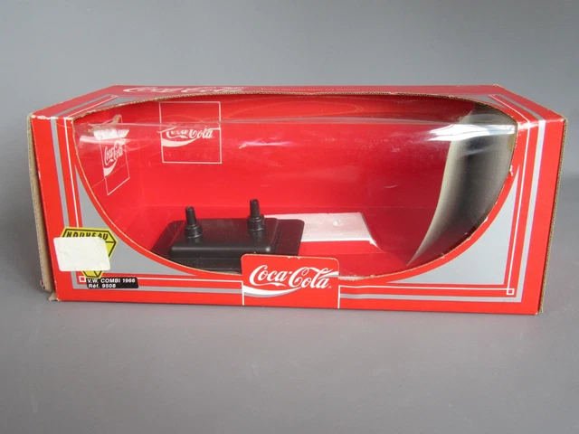 VolksWagen Combi 1966 Coca-Cola SOLIDO