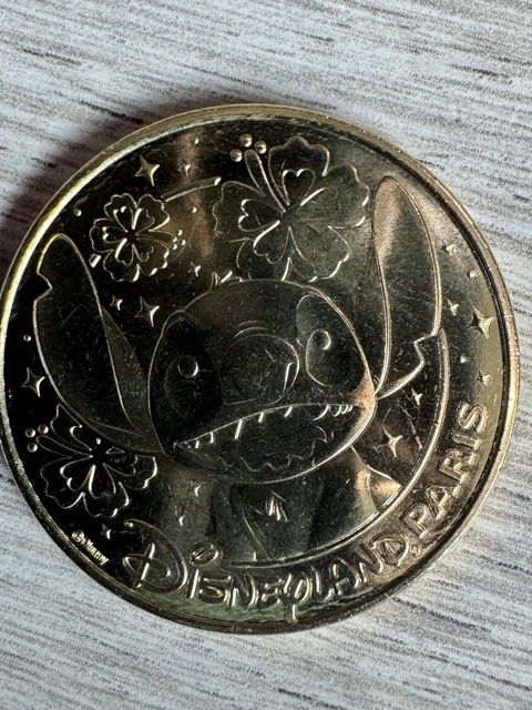 DISNEYLAND PARIS EXCLUSIVE 2025 Medallion Coin Disney LILO & STITCH DLP ...