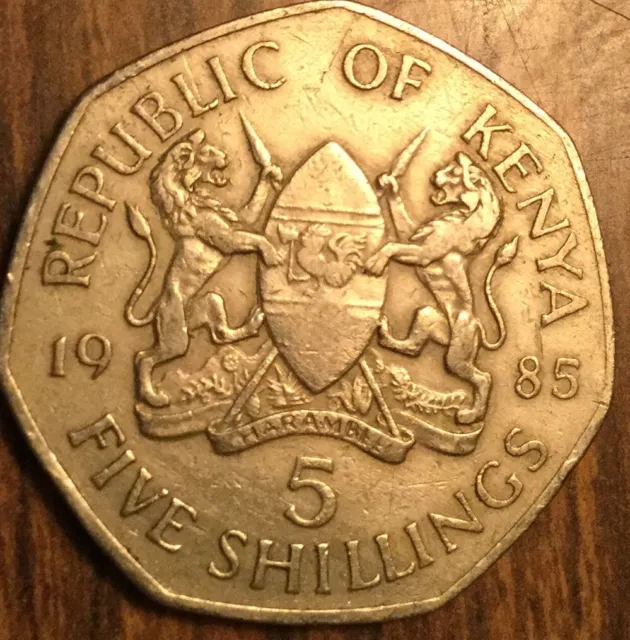 1975 Kenya 5 Shillings Coin