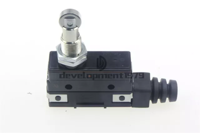 Ein Neu Omron Z-15GQ22A55-B5V Micro Schalter
