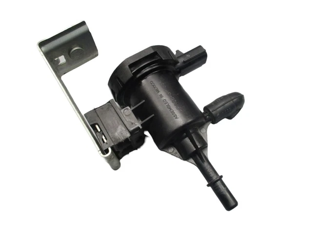 SOLENOID VALVE VACUUM valve tank vent valve for Mercedes B-Class (W246 ...