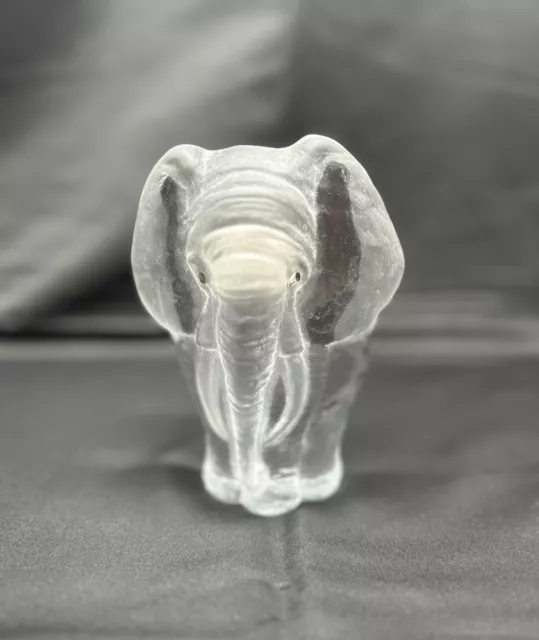 Viking Handmade Glass Elephant Clear Frosted Figure Paperweight.