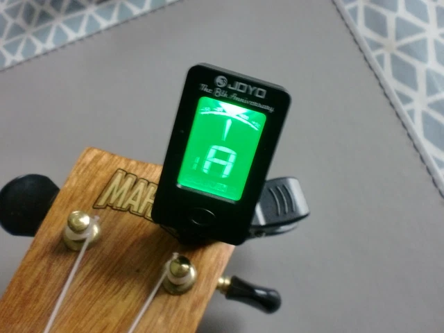 Clip-On Black Joyo Jt01 Chromatic Tuner For Guitar, Bass, Violin & Ukulele £5.99
