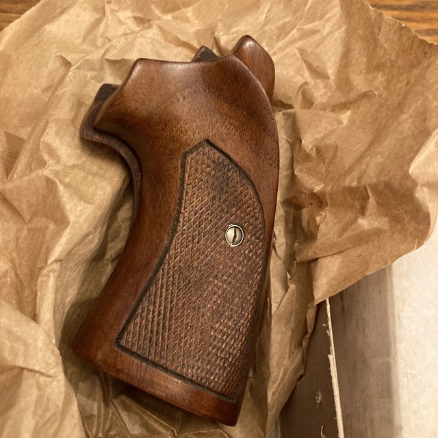 VINTAGE COLT SILE Wood Pistol Grips Revolver Gun Parts Trooper Police