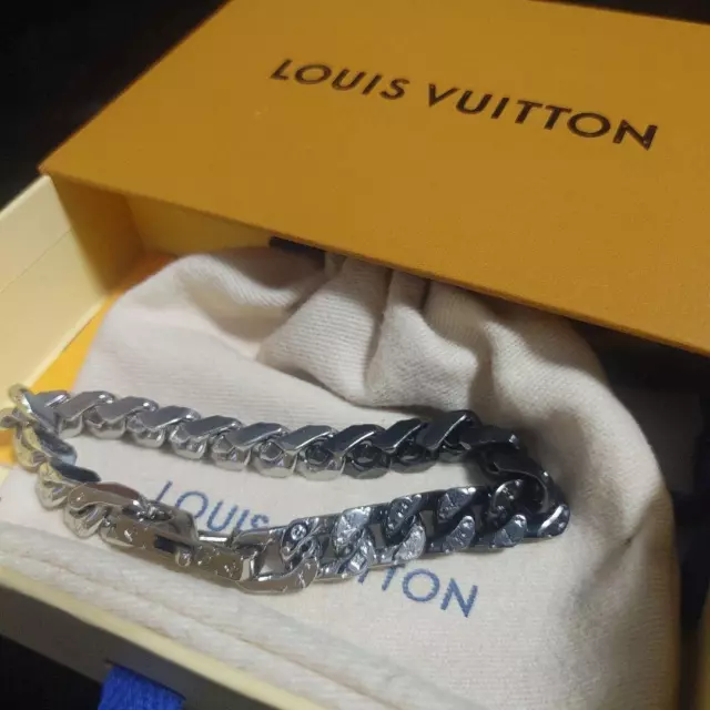 Louis Vuitton Womens LV Crew Bracelet Monogram – Luxe Collective
