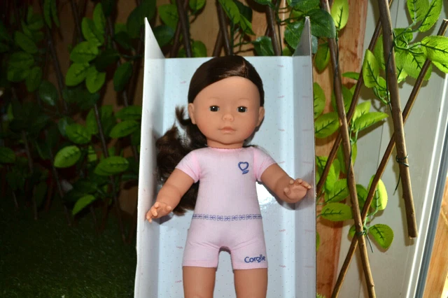 poupee neuve corolle a vetir elle s'apelle PENELOPE