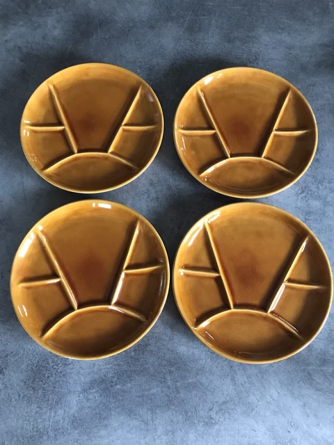 Lot de 4 assiettes à fromage vintage – décor régional - Arts de la table