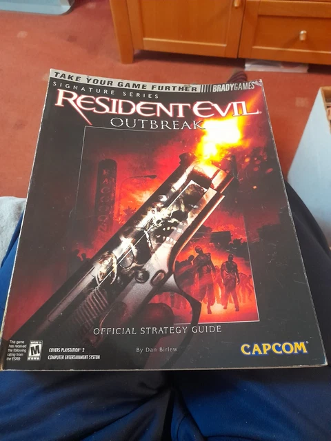 OFFICIAL STRATEGY GUIDE for Resident Evil Outbreak Signature Series £19 ...