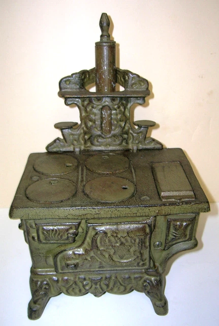 CRESCENT Brand Wood Burning Replica Cast Iron Cook Stove Vintage Small Mini 8x11