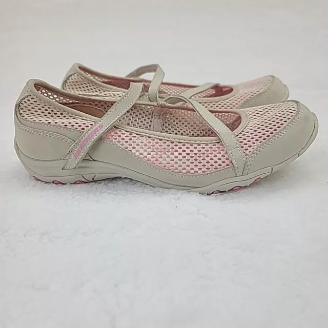 Skechers Mary Jane Shoes Womens 7.5 Flats Slip On Round Toe Beige Lightweight