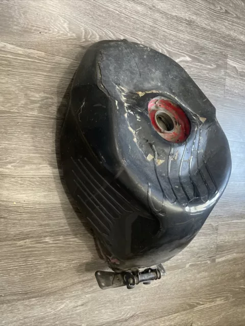 02-03 HONDA CBR954RR GAS TANK FUEL CELL PETROL RESERVOIR (DAMAGE) Stunt Tank 02-03 HONDA CBR954RR GAS TANK FUEL CELL PETROL RESERVOIR (DAMAGE) Stunt Tank