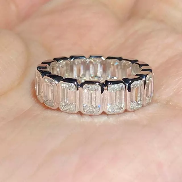 Anillo de boda de eternidad con moissanita de talla esmeralda de 14...