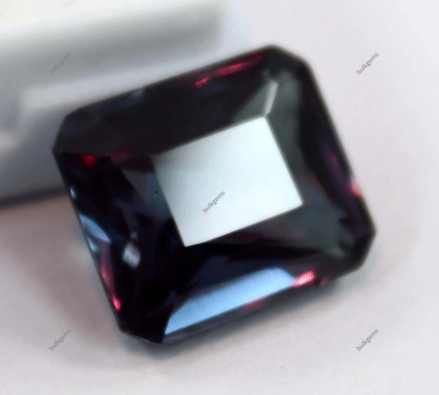 Saphir bleu naturel 3,12 ct pierre précieuse en vrac certifiée non