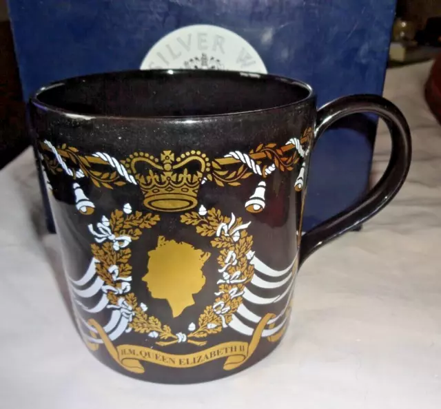 WEDGWOOD LTD EDT No249/500 QUEEN ELIZABETH 11 + PRINCE PHILIP SILVER WEDDING MUG