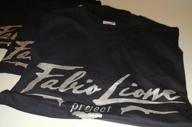 T SHIRT uomo  maglia maglietta fruit of the loom 100% COTONE.NERO. Misura M.5pz.