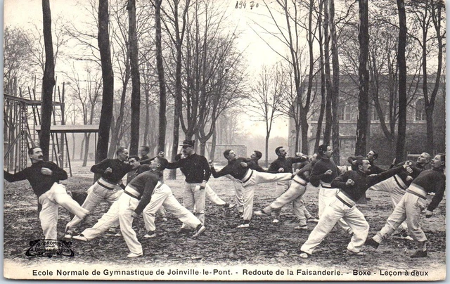 94 JOINVILLE - ecole de gymnastique, lecon de boxe