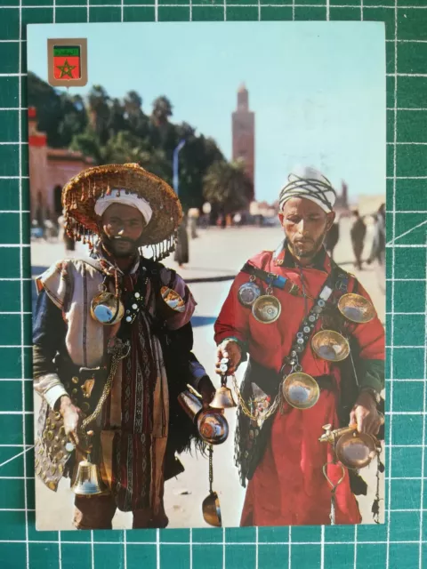 sf347 CPSM circa 1970 Maroc - vendeurs d'eau - Marrakech