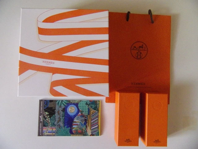 BOITE CARRÉ HERMES vide 20x20x4 avec son ruban EUR 20,50 - FR