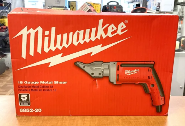 Milwaukee 6852-20 6.8 Amp 18-Gauge Corded Shear