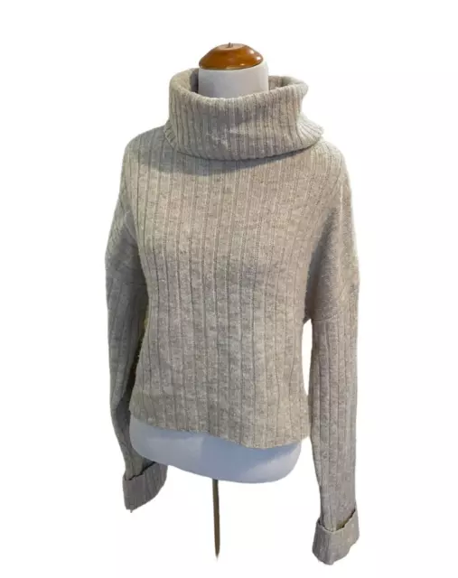 Forever 21 Ribbed Heathered Knit Turtleneck Sweater Rolled Cuffs  Size Small